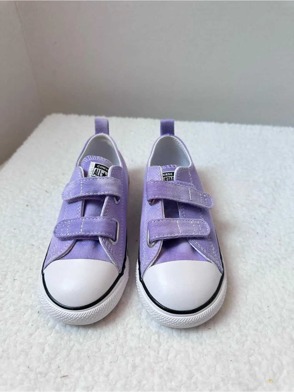 Girl’s Purple Converse Sneakers